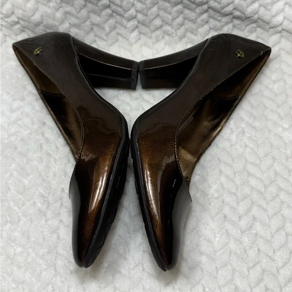 Etienne Aigner Haven Metallic Bronze Patent Heels Size 9M - Picture 9 of 14